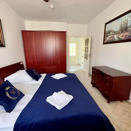 Lux * كولوبرزيغ